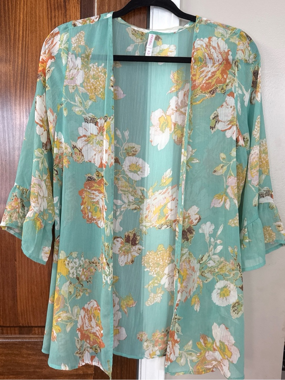 Xhilaration Mint Floral Sheer Kimono